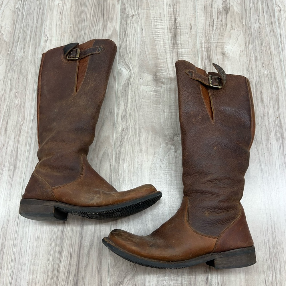 Woman’s leather western boots- 8.5